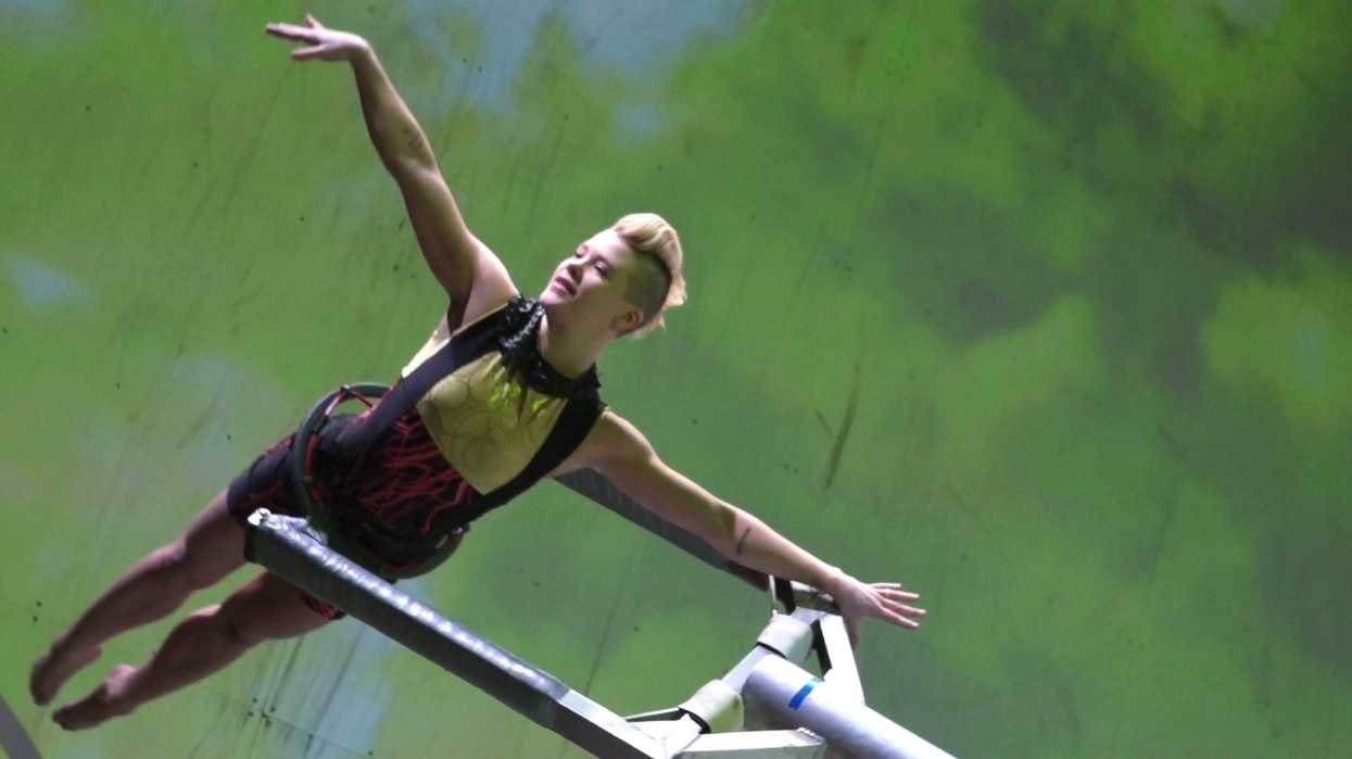 03_jackie%20flying%20born%20to%20fly