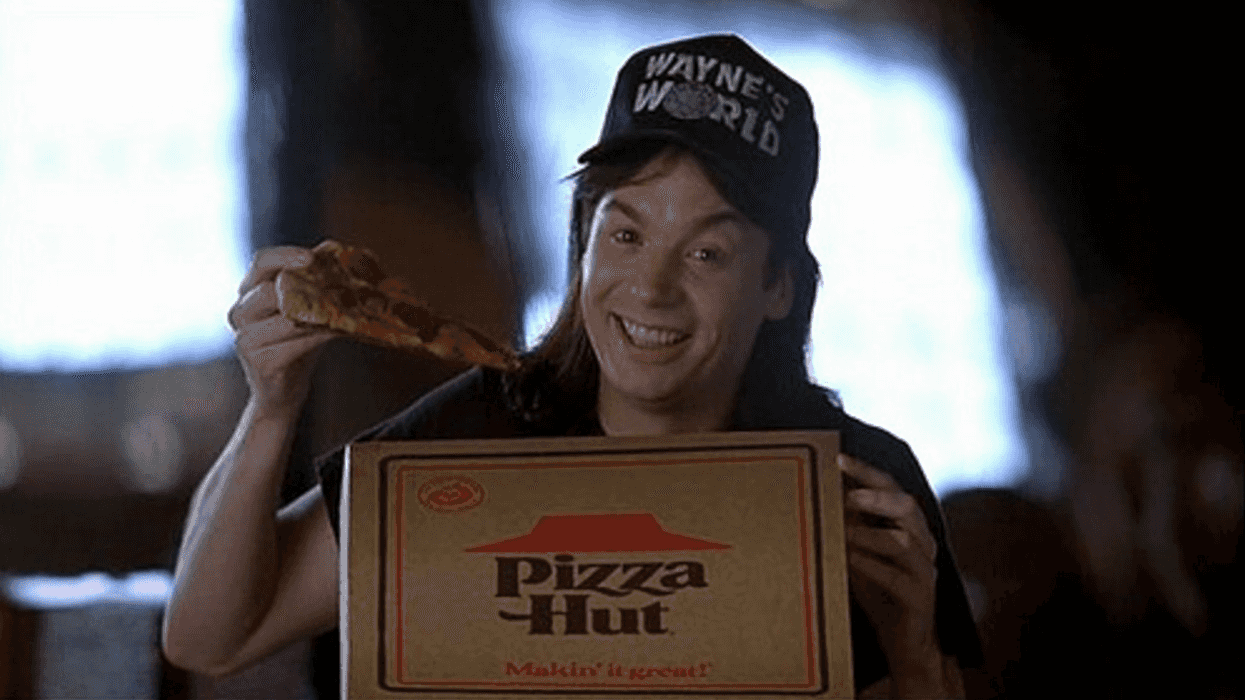 1492707254-waynesworld-pizzahut