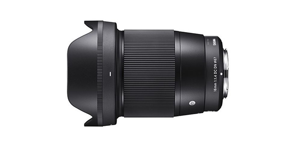 16mm F1.4 DC DN