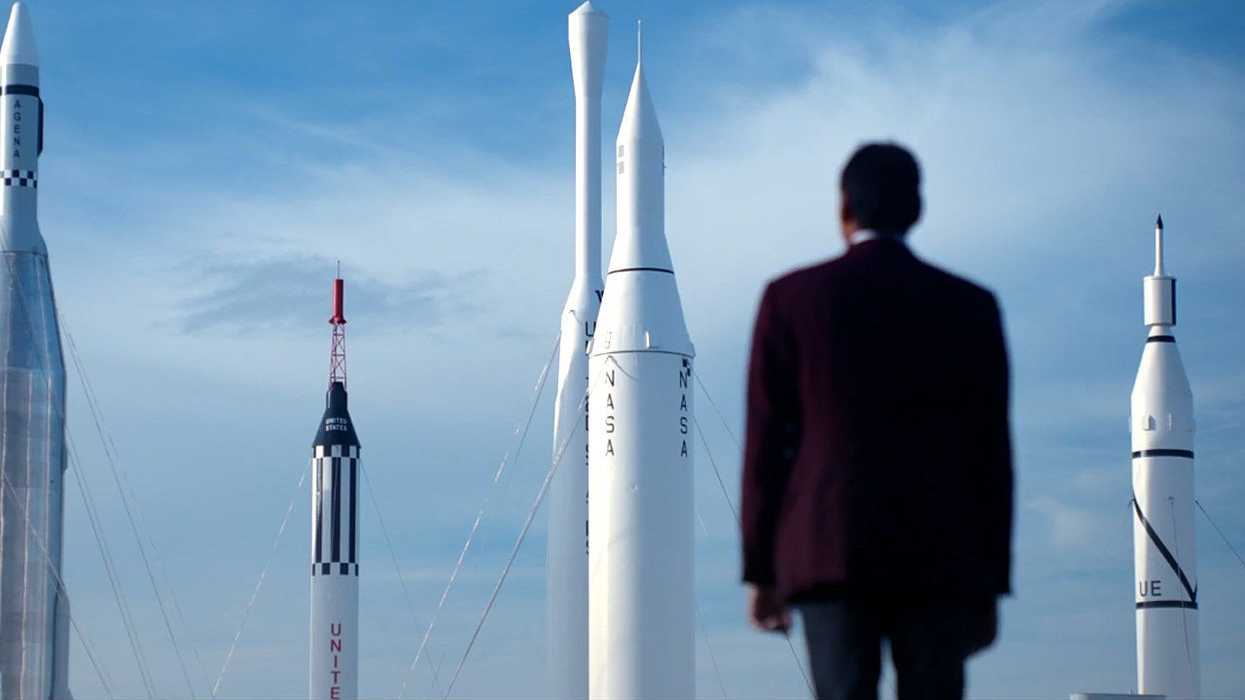 3057391-poster-p-1-jj-abrams-producing-documentary-series-about-google-lunar-x-prize