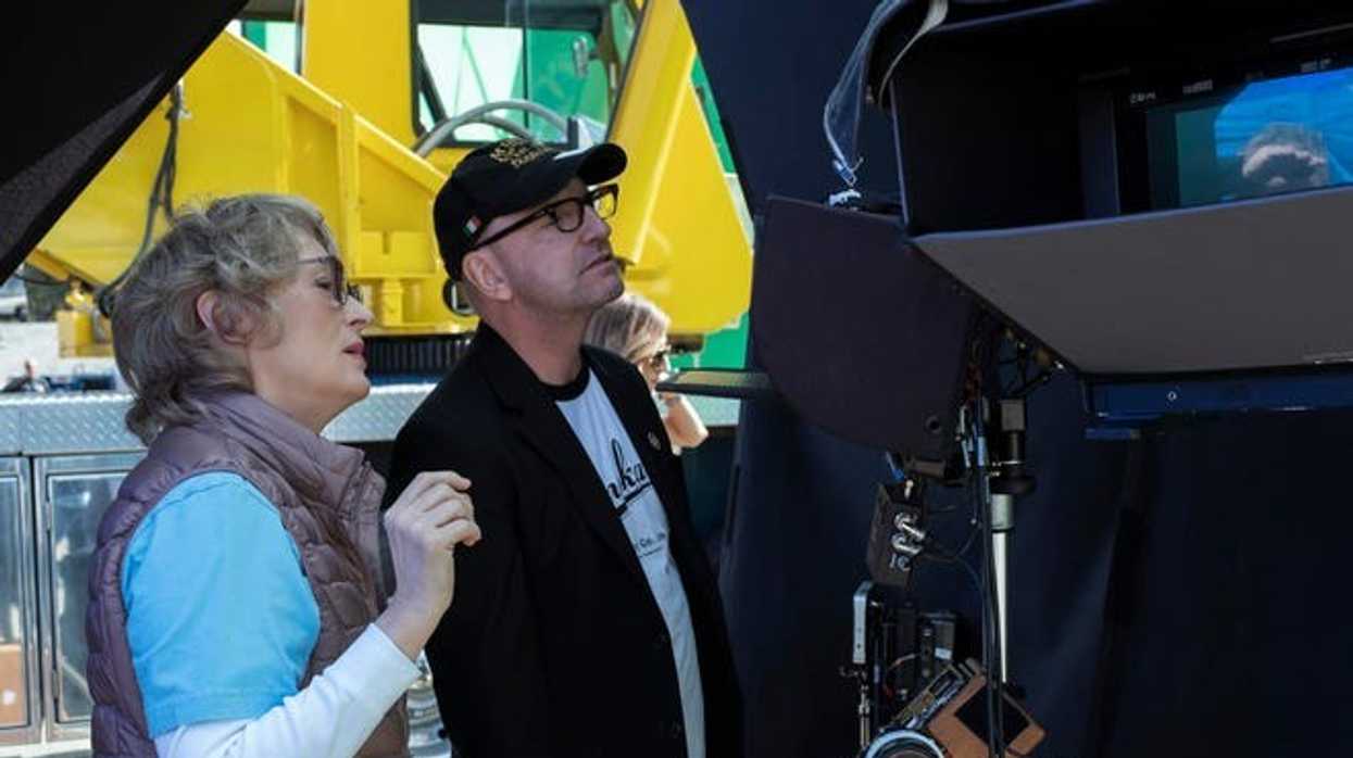 4ff957ea-ffff-4f30-8410-c0000d584b17-streep_soderbergh