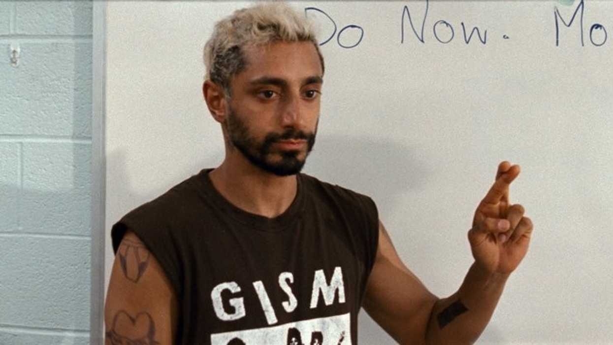 800