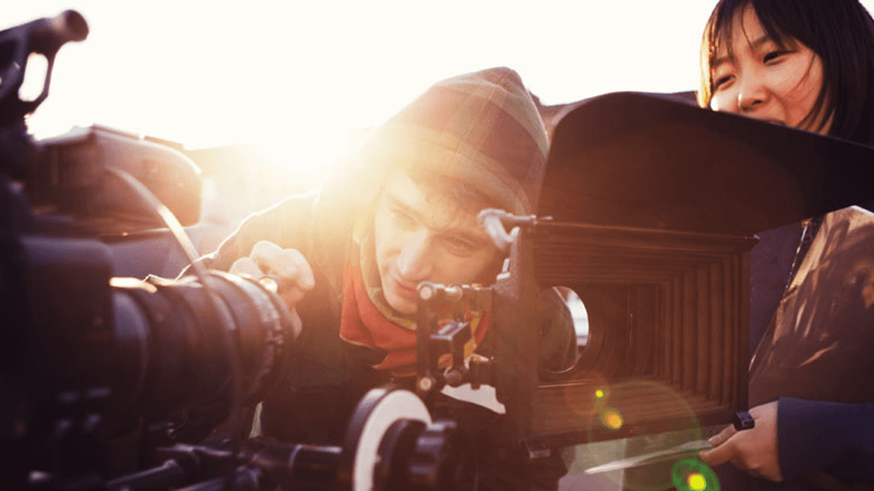 946_432_newsroom_film_award_1