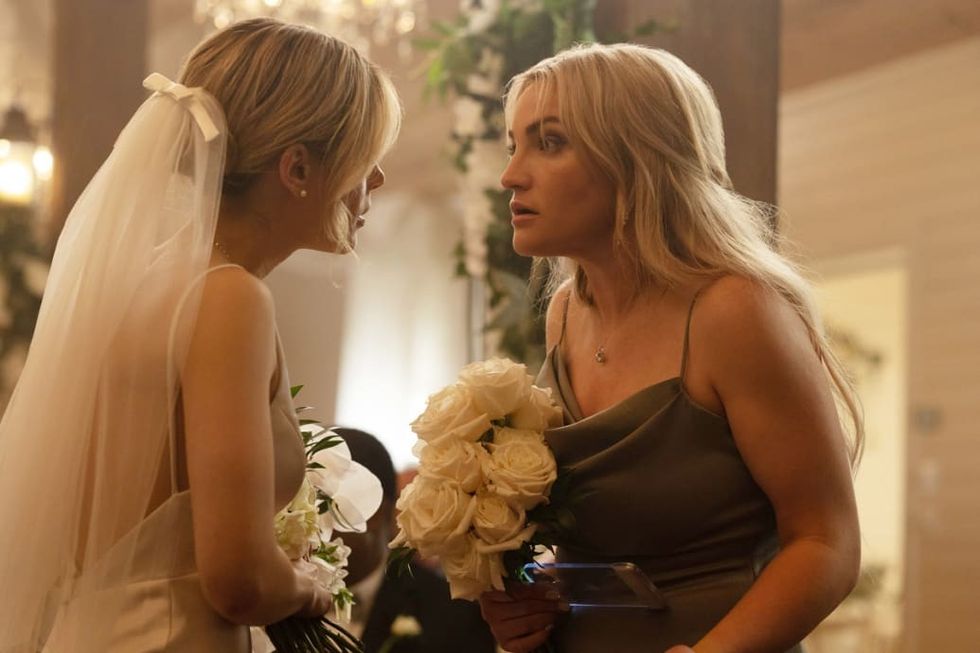 A bride and a bridesmaid aruging in 'Zoey 102'