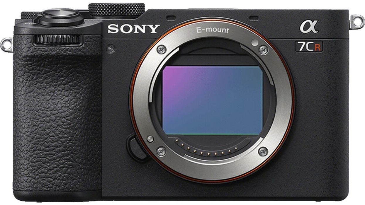 ​A look at the beefy Sony a7CR