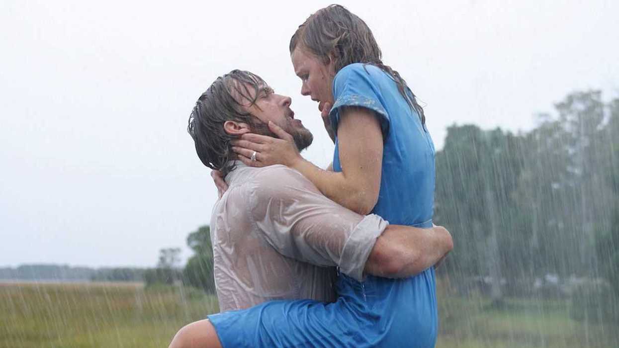 A romantic moment between Ryan Gosling as Noah and Rachel McAdams as Allie in The Notebook.