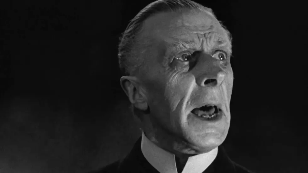 A still from \u2018The Old Dark House\u2019 (1932)