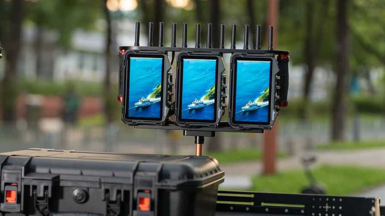 Accsoon CineView M7 Pro Triple-Monitor Kit