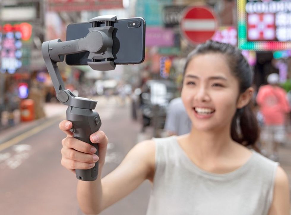 Active Track 3 with Face Detection keeps the subject square in the frame