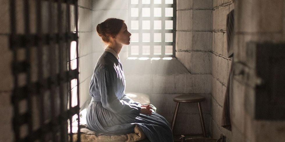 Alias_grace_01