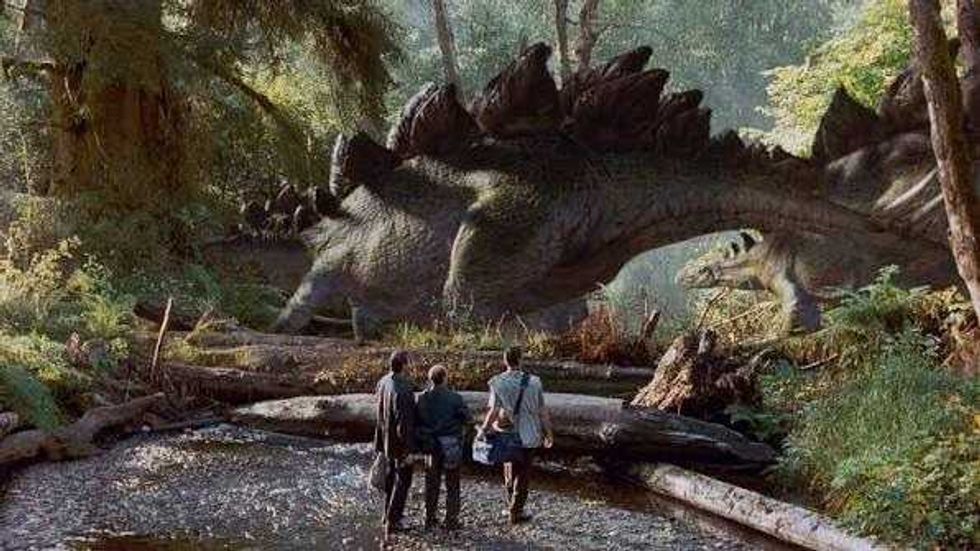 Alt text: Vince Vaughn, Jeff Goldblum, and Richard Schiff in \u2018The Lost World: Jurassic Park\u2019