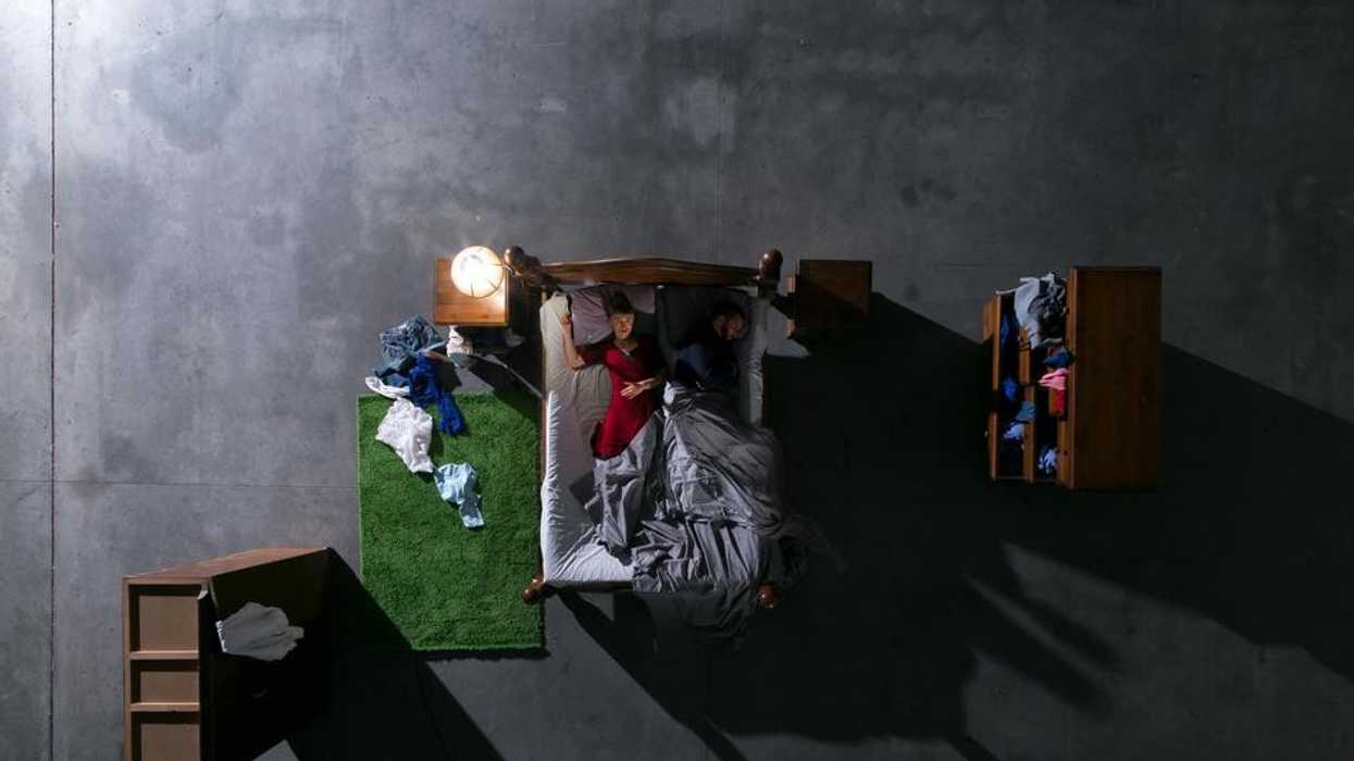 Amanda-palmer-edward-ka-spel-the-clock-at-the-back-of-the-cage-mv18011_0