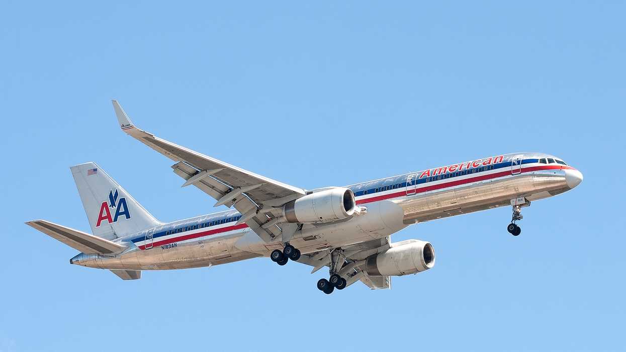 American_airlines_commercial_jet_0359