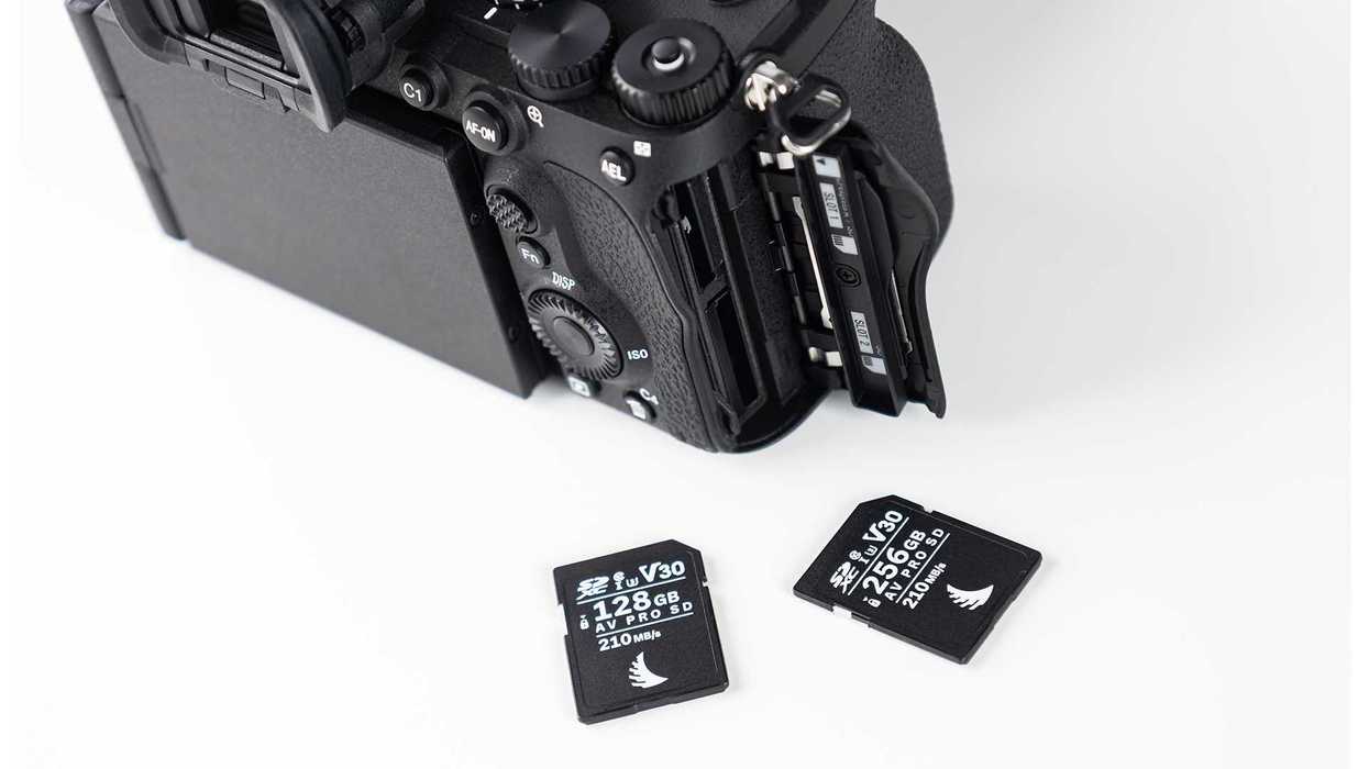 Angelbird AV PRO SD V30 SD Cards