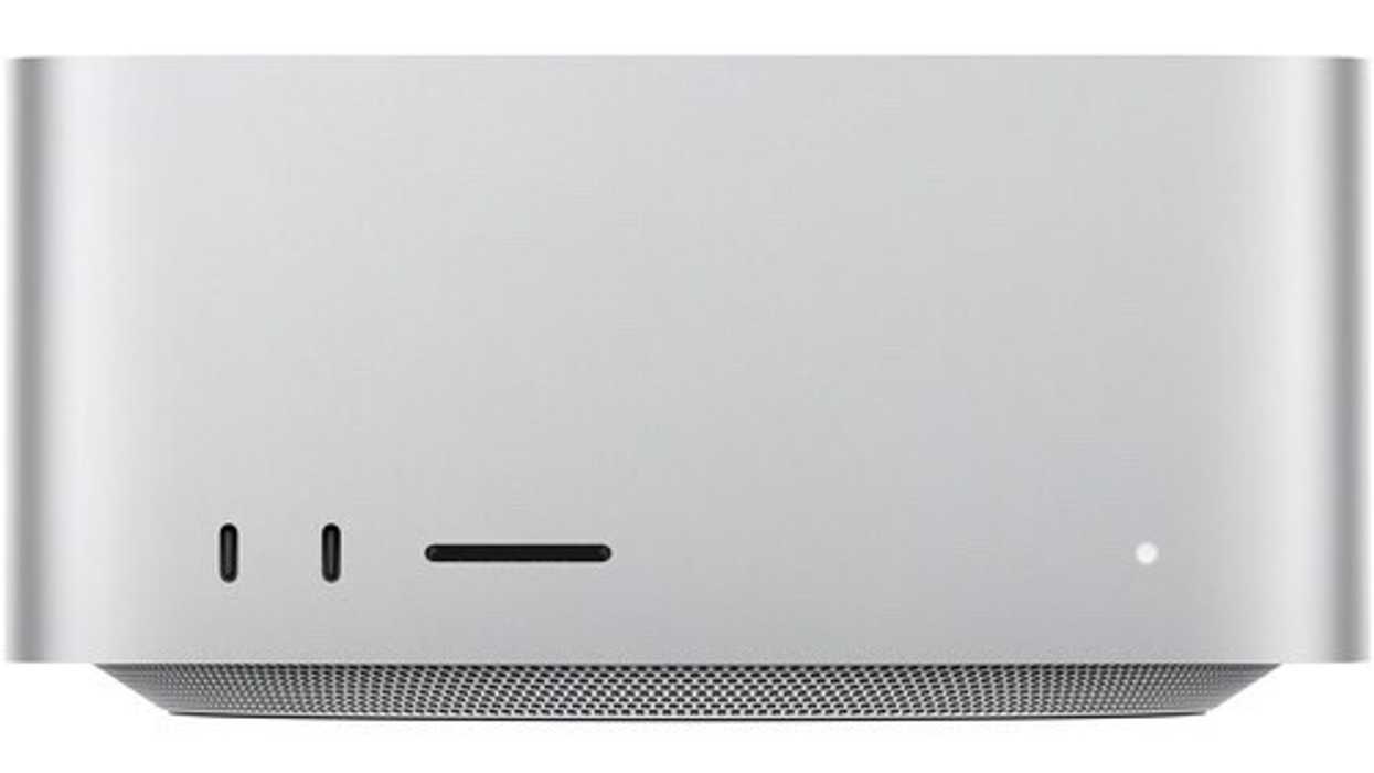 Apple_bh_z14j_17_mac_studio_64gb_2tb_m1_max_32c_1646771408_1694923