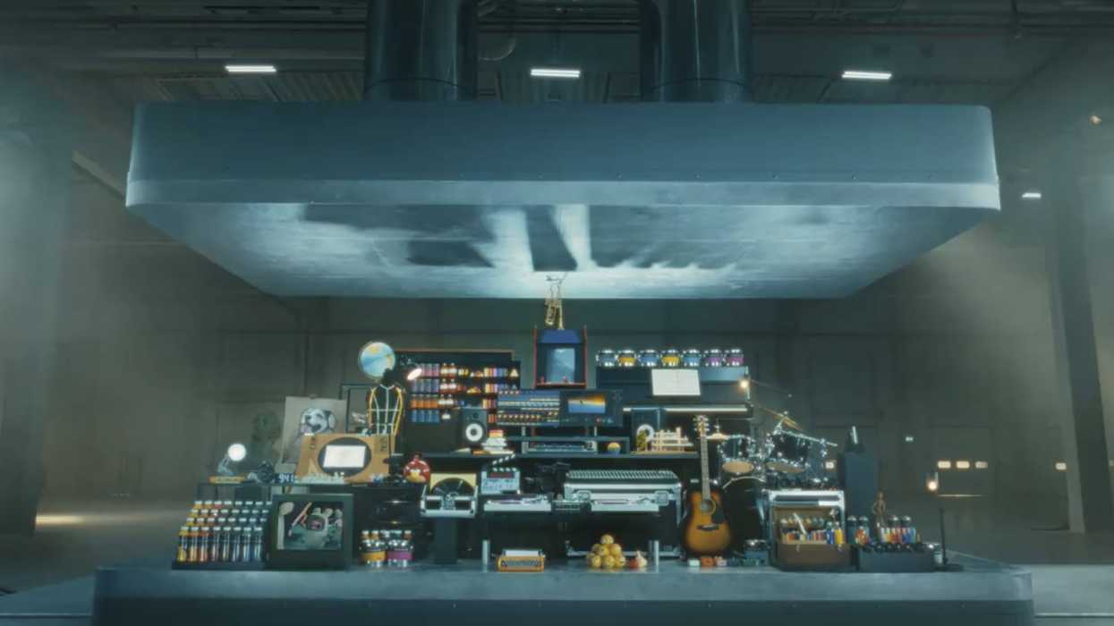 Apple Crush Commercial
