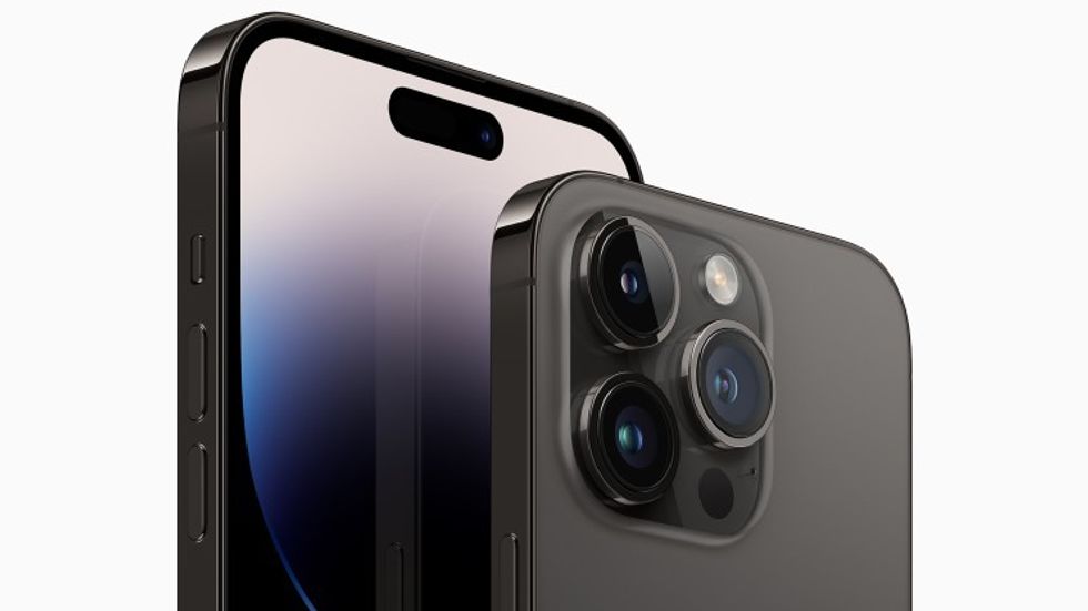 apple-iphone-14-pro-iphone-14-pro-max-space-black
