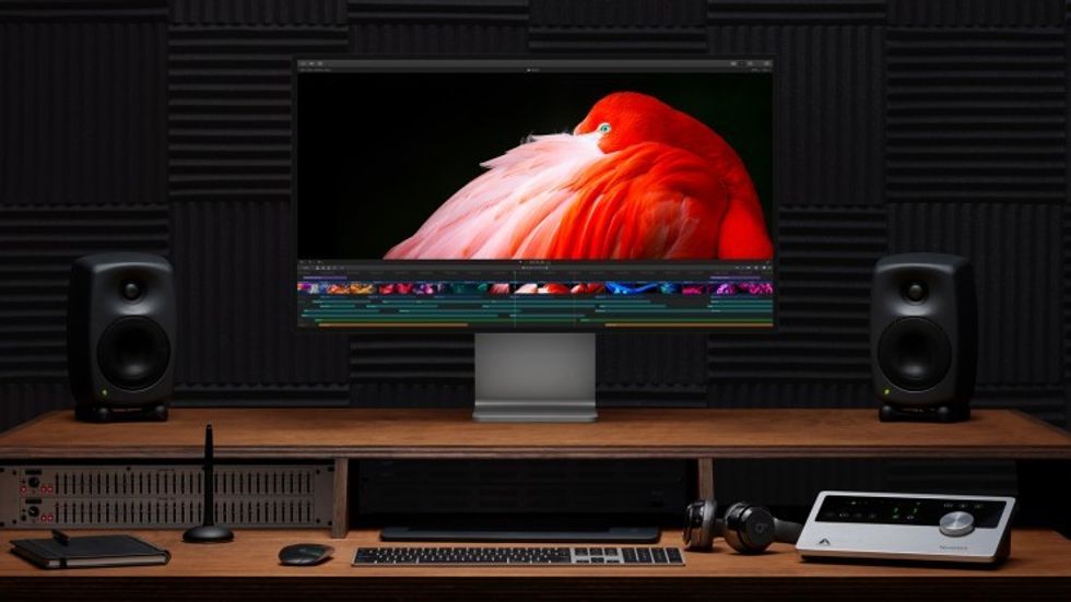 Apple_mac-pro-display-pro_display-pro-workflow_060319