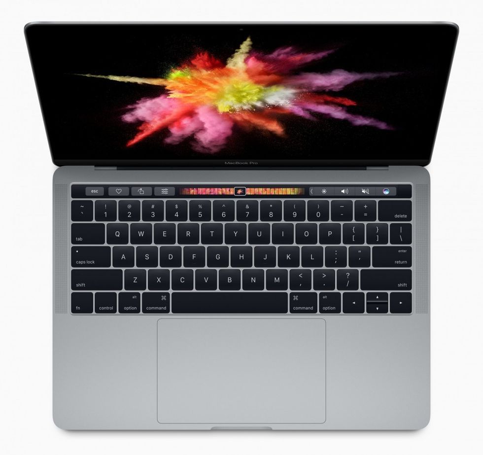 Apple-macbookpro-1