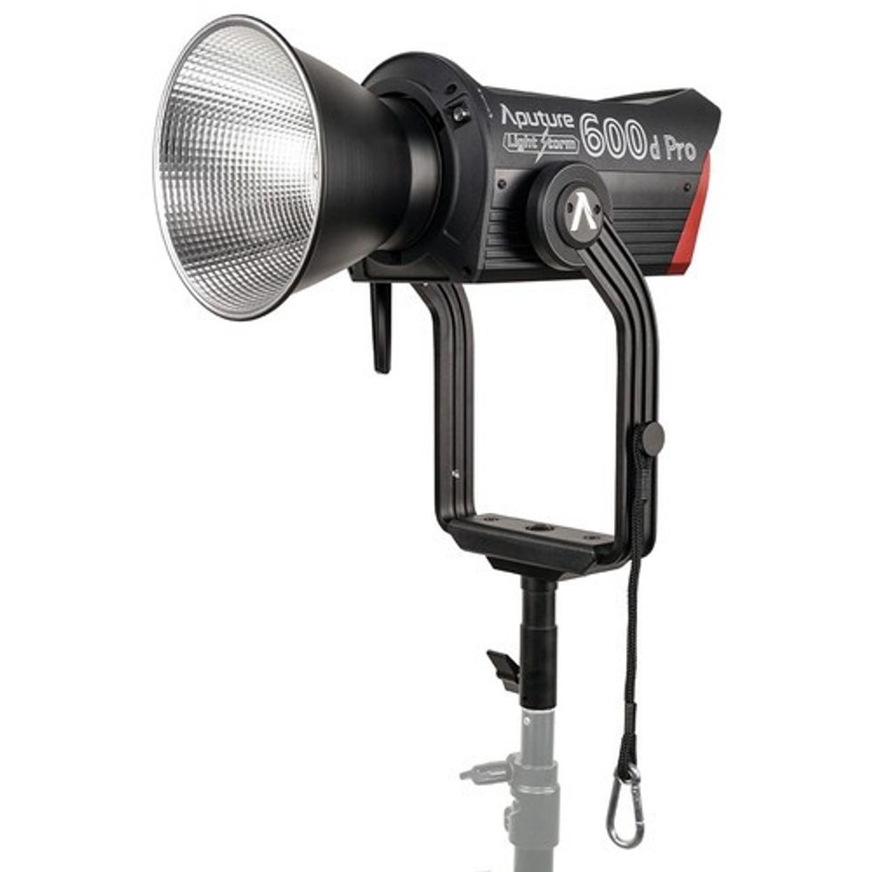 Aputure_als600dprovus_ls_600d_pro_light_1610102751_1607489_0