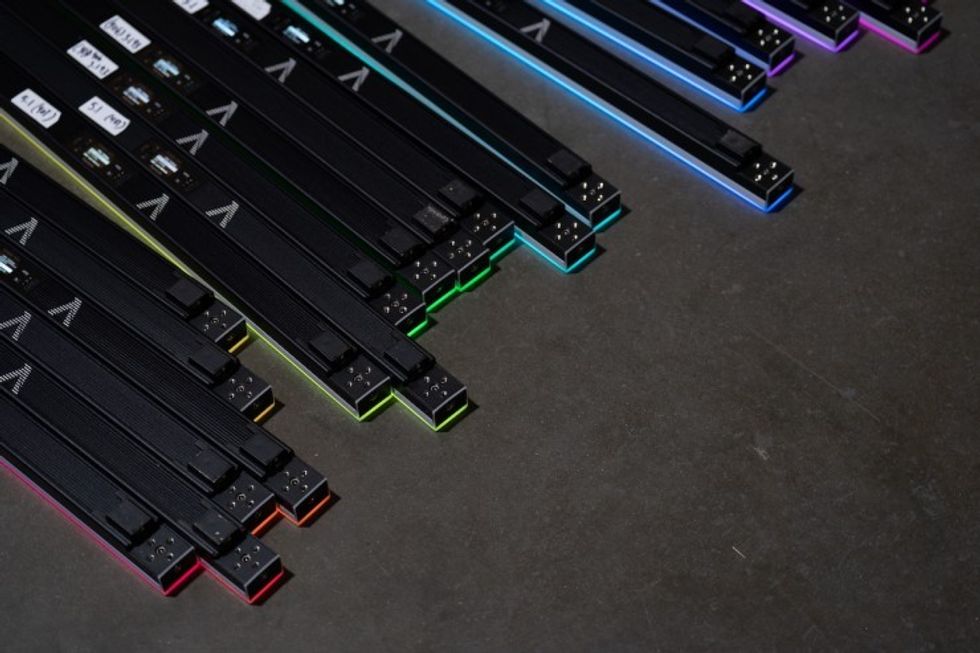 The New Aputure Infinibar Illuminates With Shapes to Infinity and ...