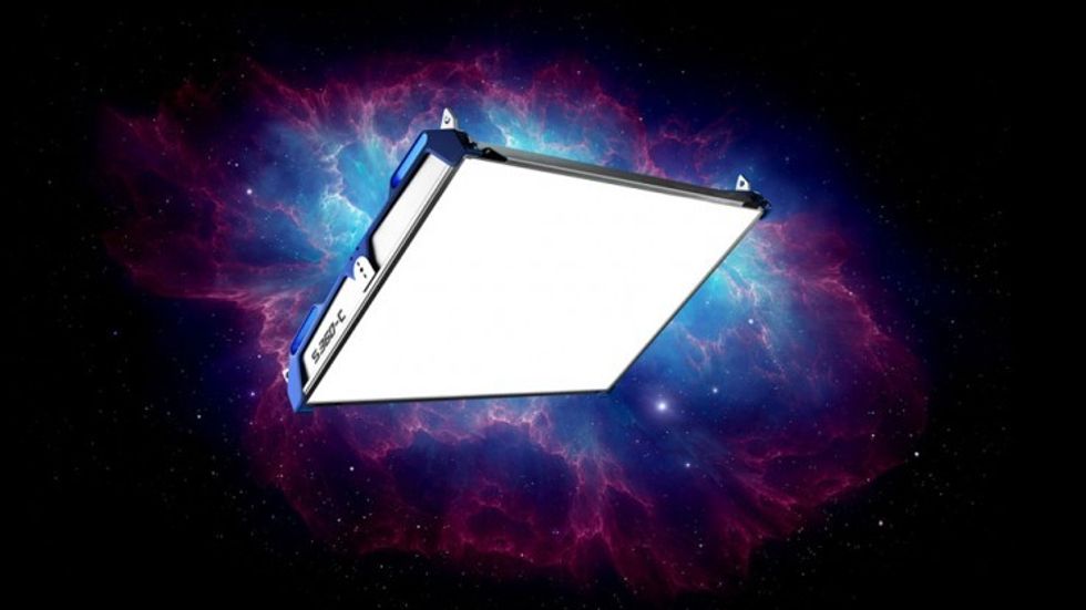 Arri_skypanel
