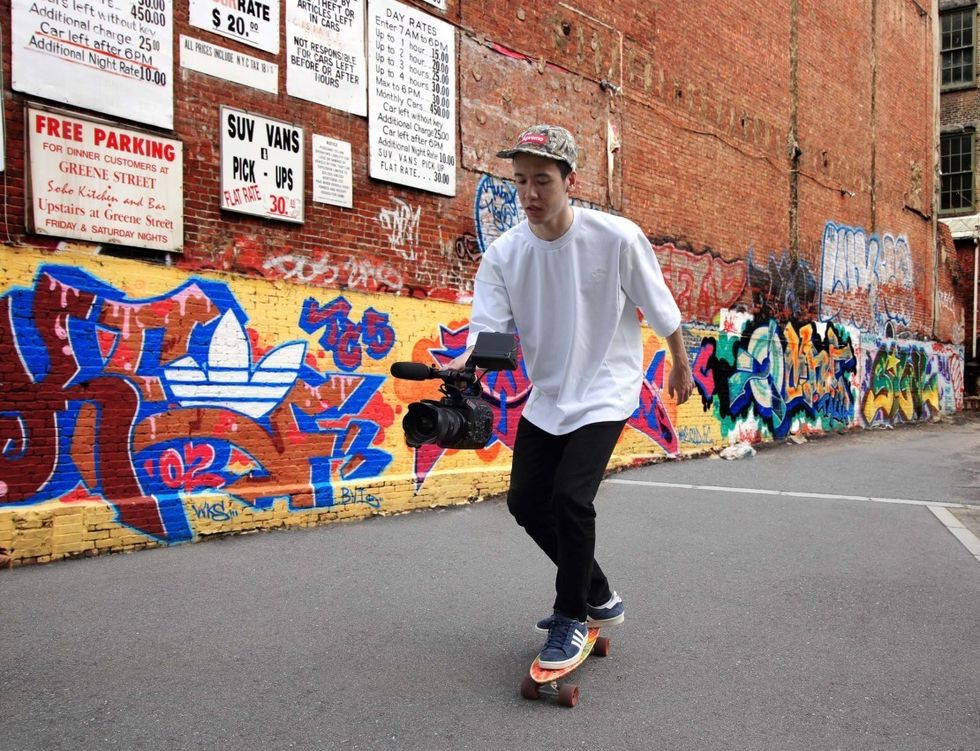 Au-eva1_skateboard_hr_copy_1
