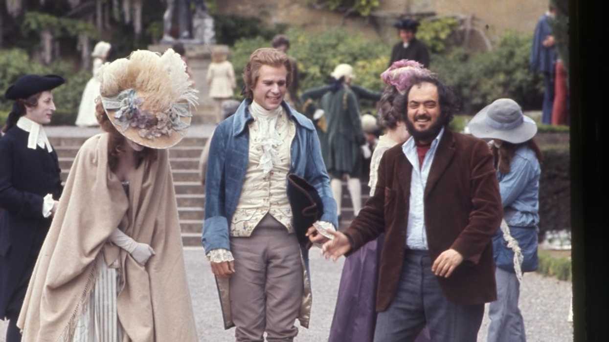 Barry-lyndon-1975-017-behind-the-scenes-stanley-kubrick-marisa-berenson-ryan-o-neal-share-a-joke-sk-film-archives-llc-warner-bros-university-of-the-arts-london