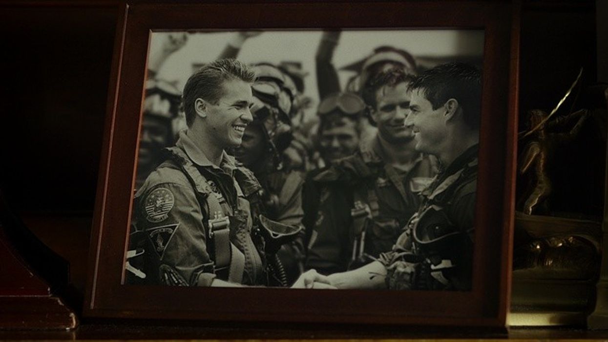 Be Moved By Tom Cruise’s Touching Tribute to Val Kilmer