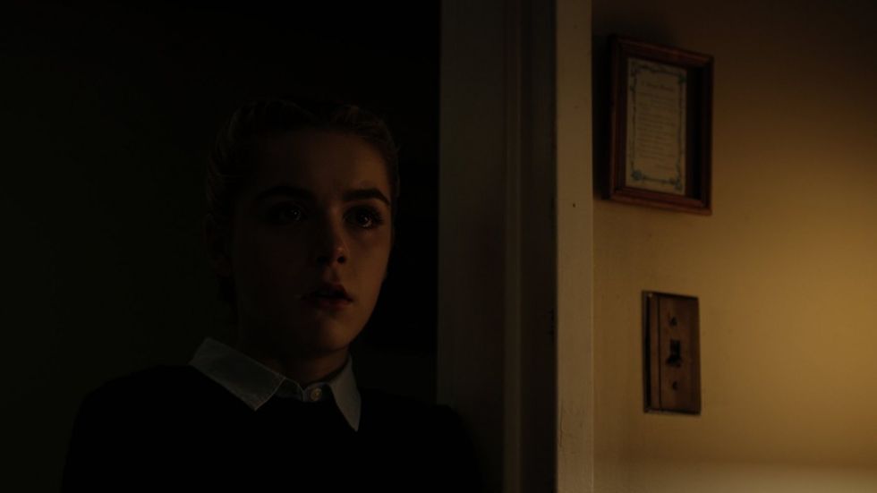 Blackcoats_daughter_kiernan_shipka