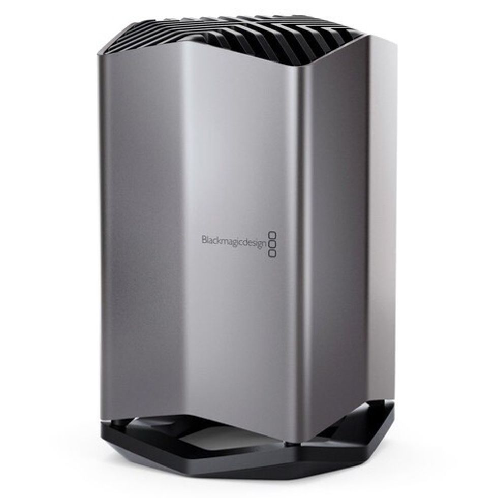 Blackmagic_design_bmd_dwcldi_cld020_cloud_store_20tb_1650365440_1702199