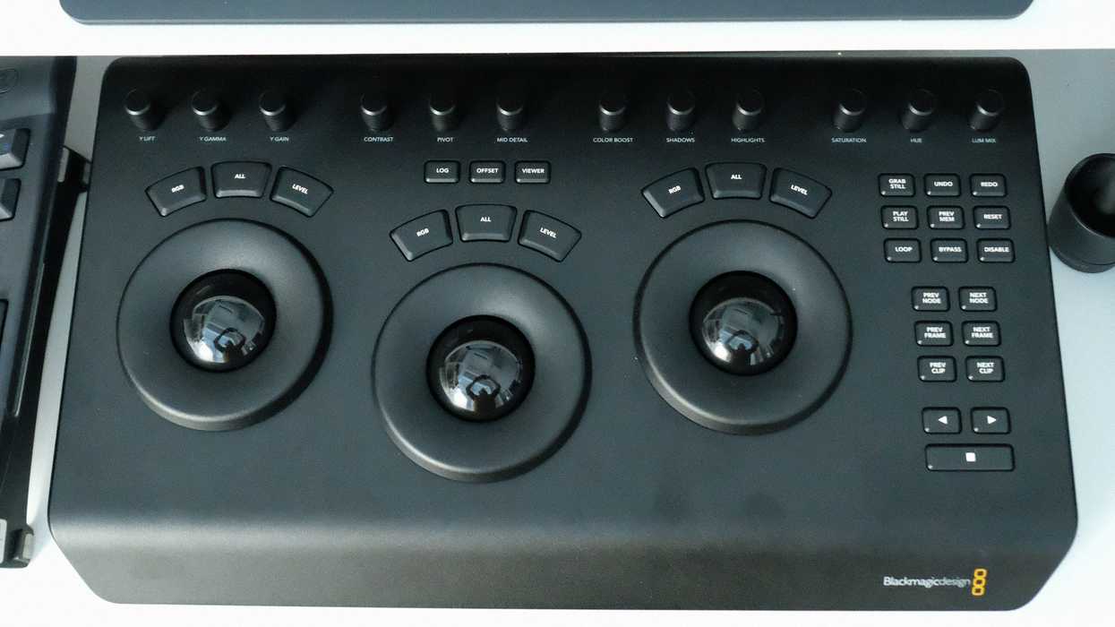 Blackmagic_panels_full_2-1