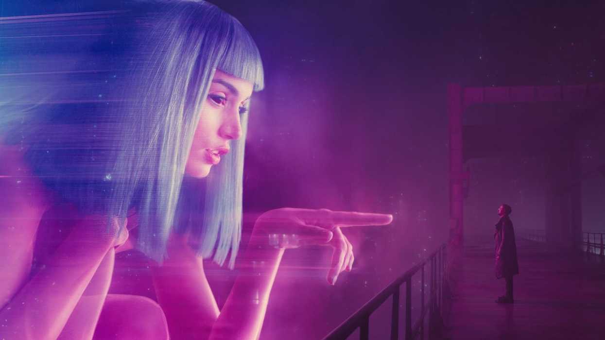 Blade_runner_2049_hologram_16x9_crop