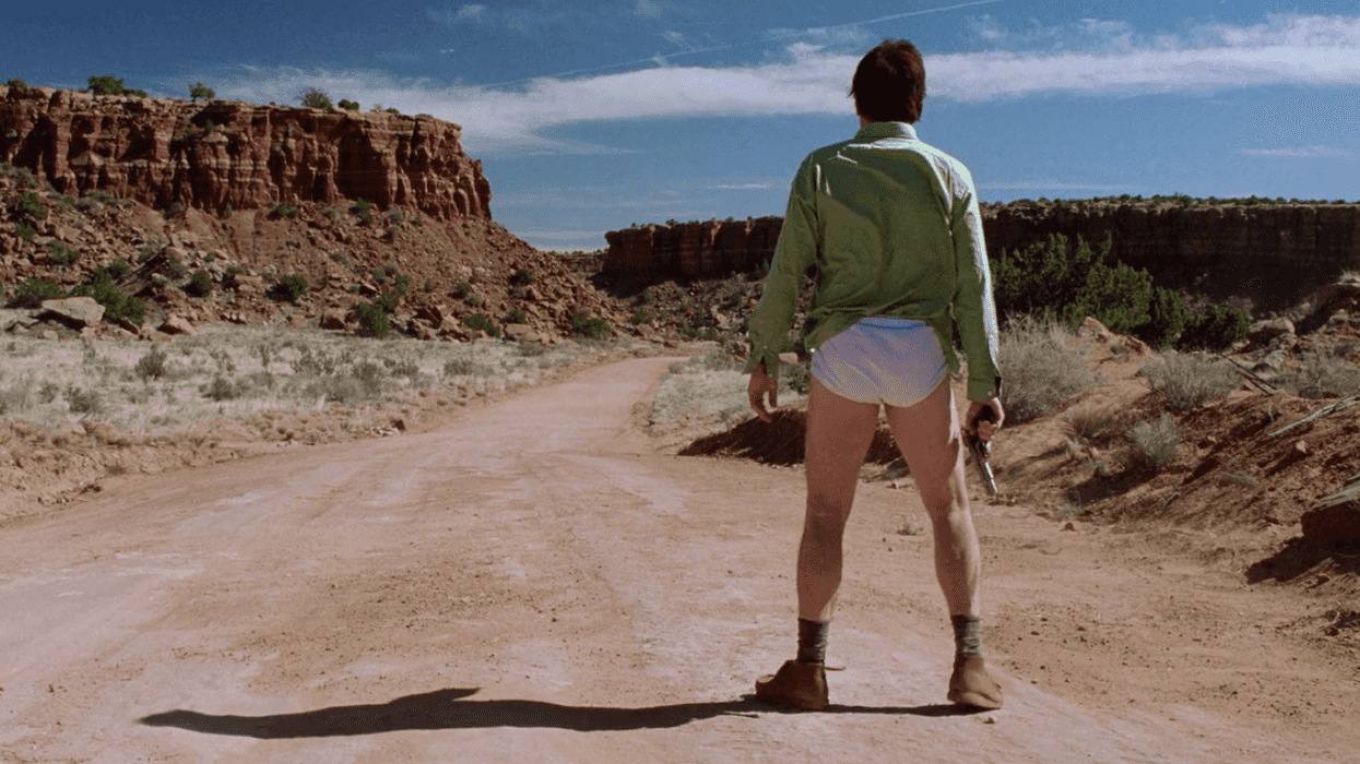 Breaking-bad-pilot-walter-white-undies-