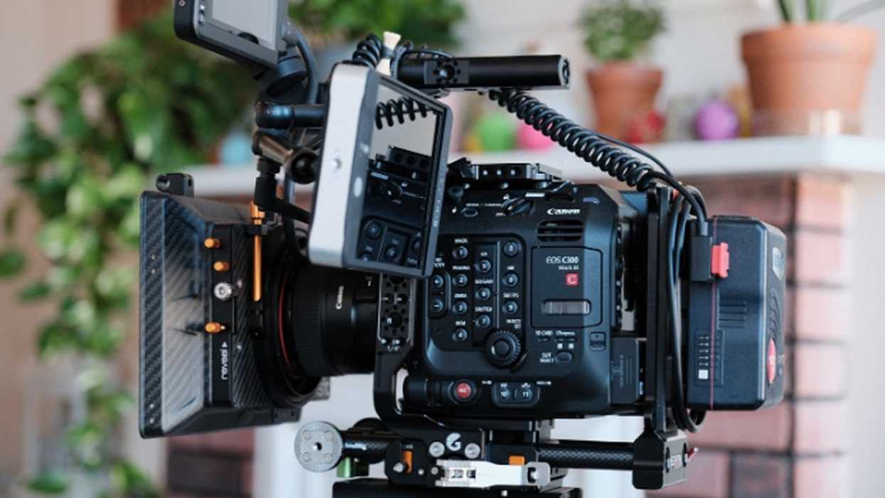 Buy a Canon EOS C300 Mark II Dual Pixel (EF Buy a Canon EOS C300 Mark II Dual Pixel (EF
