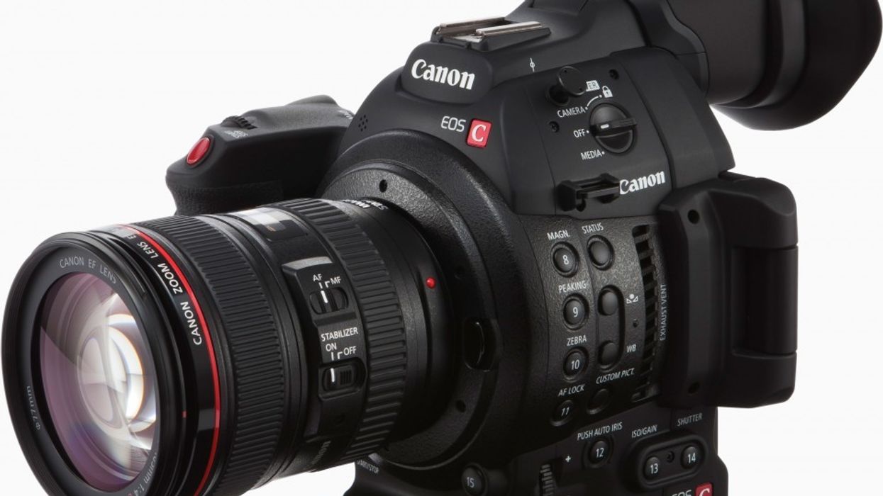 Canon C100 Mark II with Lens 1080p 60fps 50fps