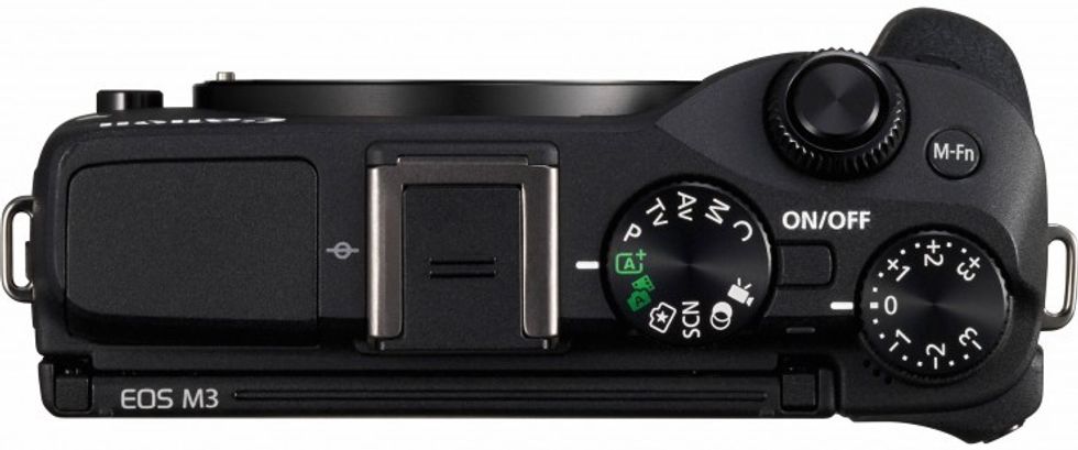 Canon EOS M3 Top