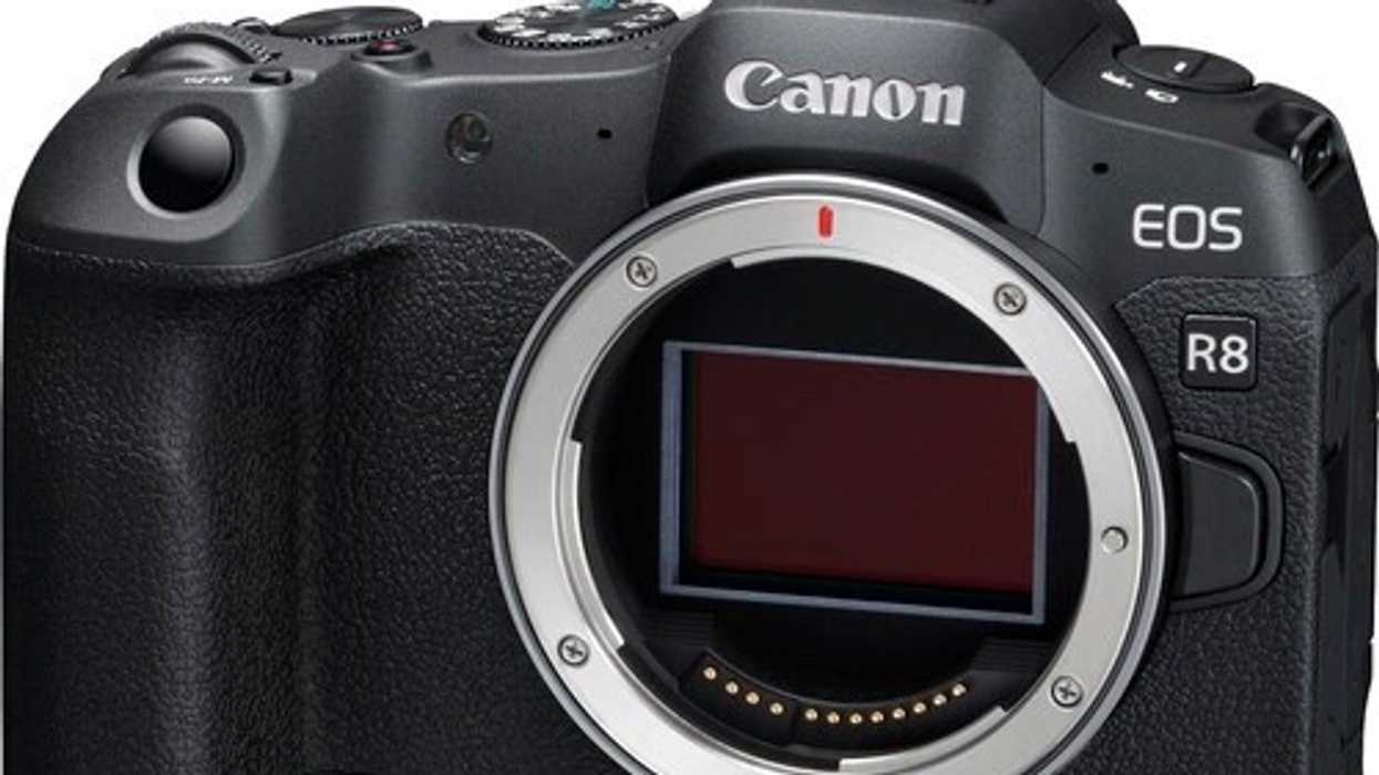 Canon_eos_r8_mirrorless_camera_1675811123_1748813