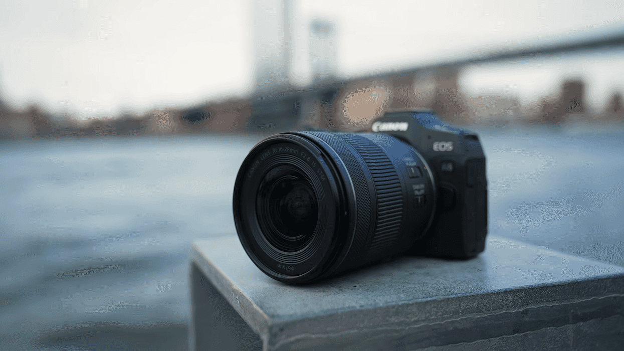 Canon’s Latest RF Zoom is Its Smallest and Lightest Yet