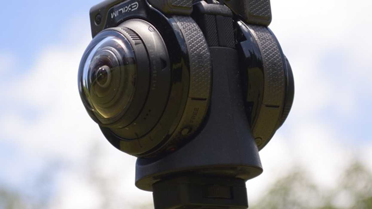 Casio EX-FR200 Dual Mount