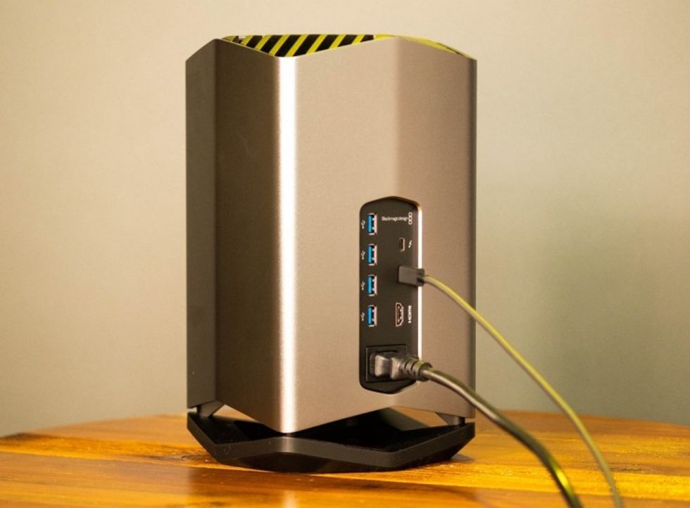 Charles_haine_nofilmschool_blackmagic_egpu_-1_0