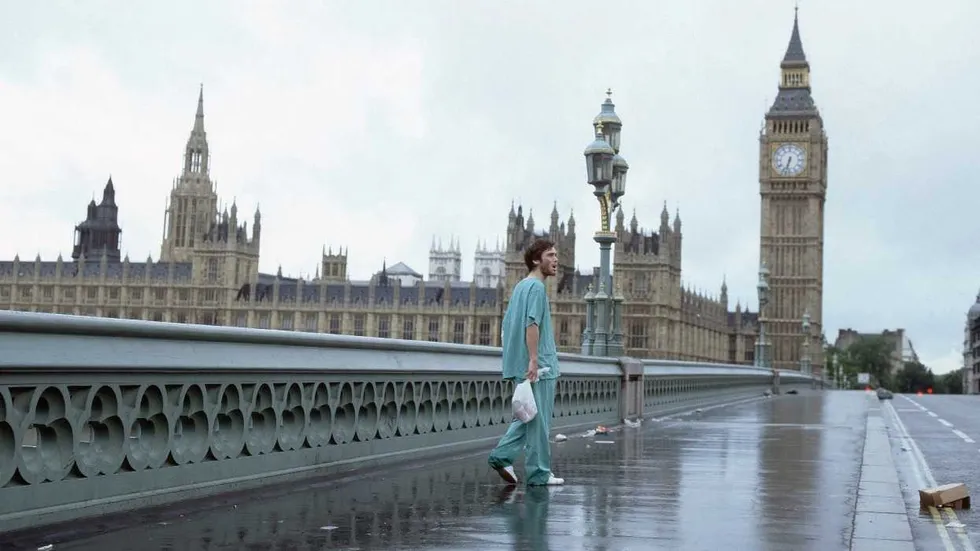 Cillian Murphy as Jim walking through the empty London streets in 28 Days Later