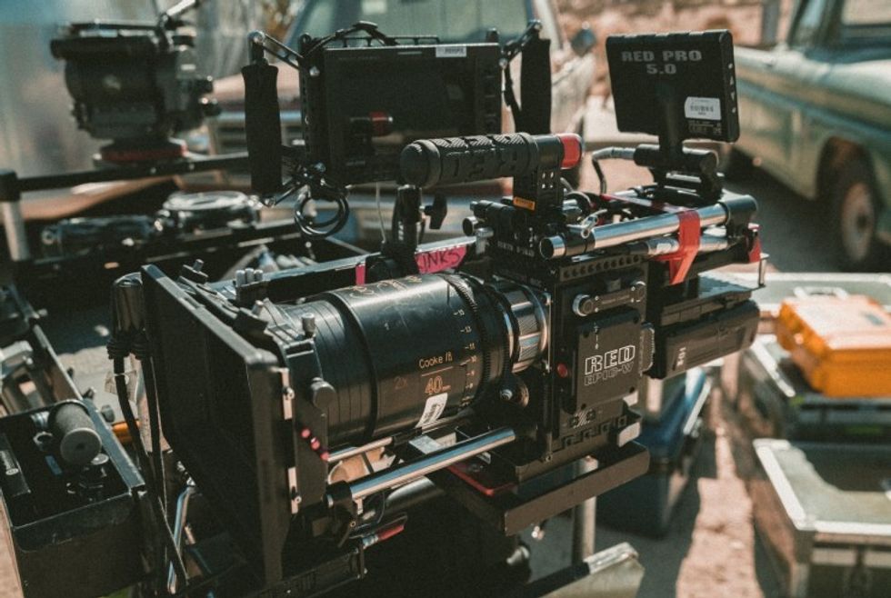 Cooke /i Technology Lens on RED Epic