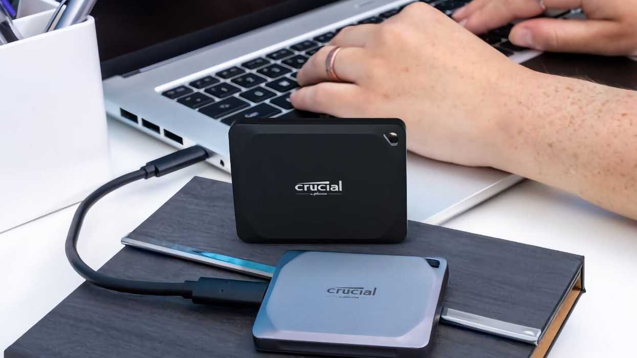 Crucial X9 Pro SSD