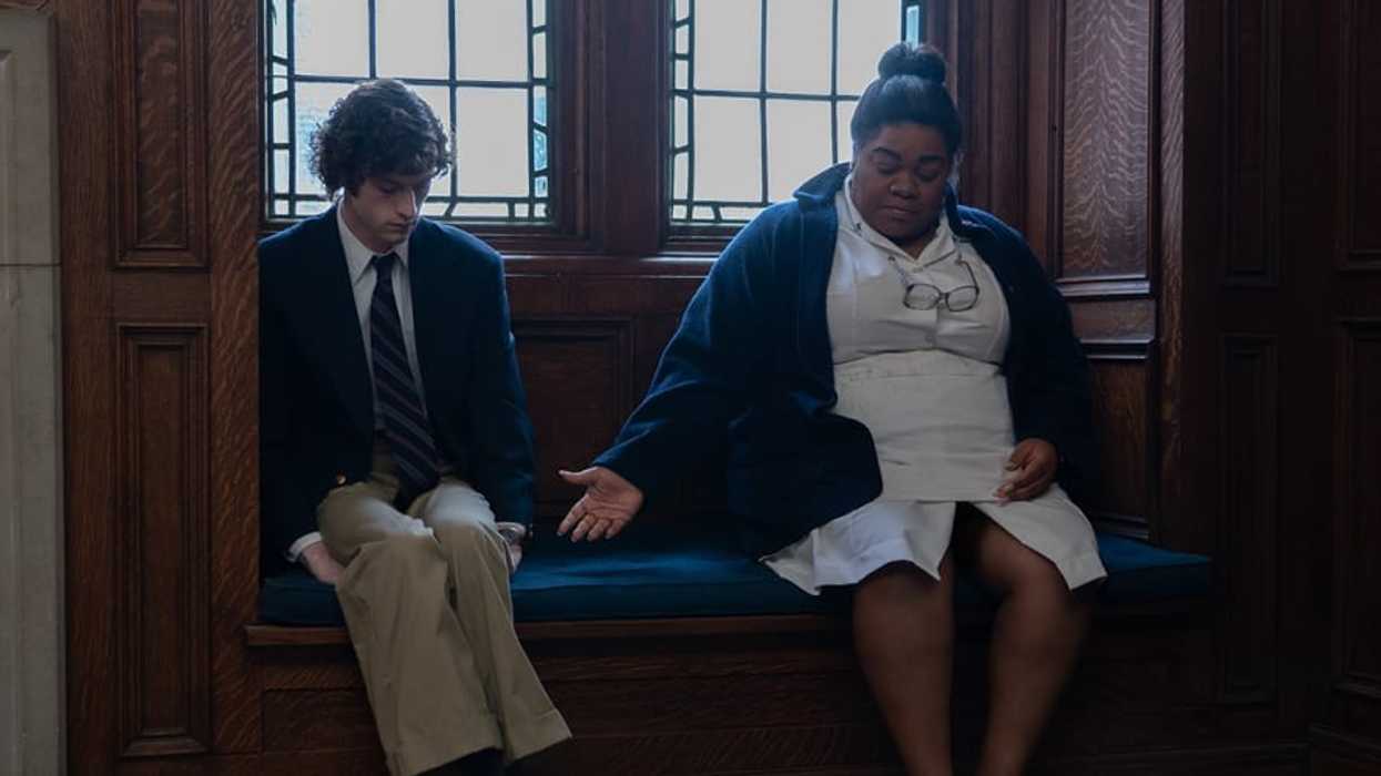 Da'Vine Joy Randolph as Mary Lamb offering a comforting hand to Dominic Sessa as Angus Tully in 'The Holdovers'