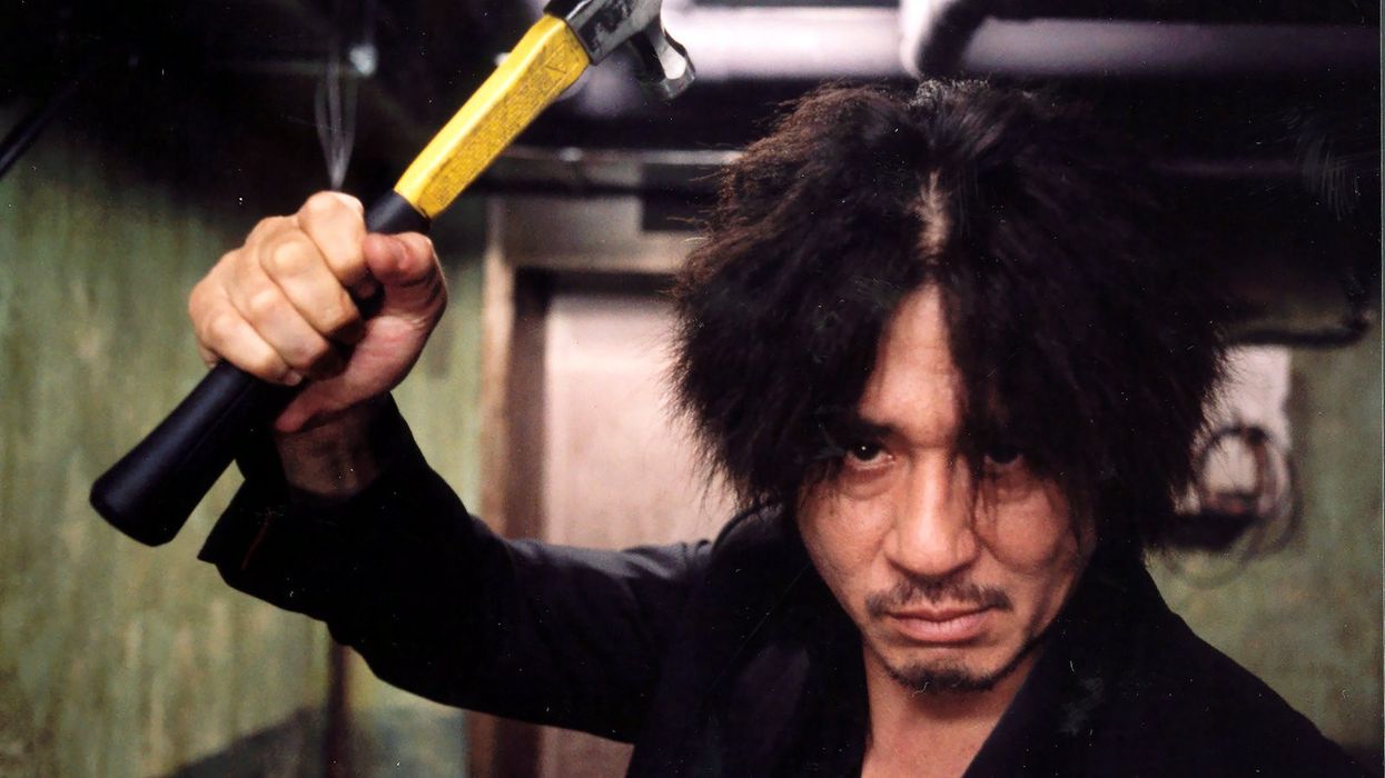 Dae-su Oh, played by Choi Min-sik, holding a hammer in 'Oldboy'