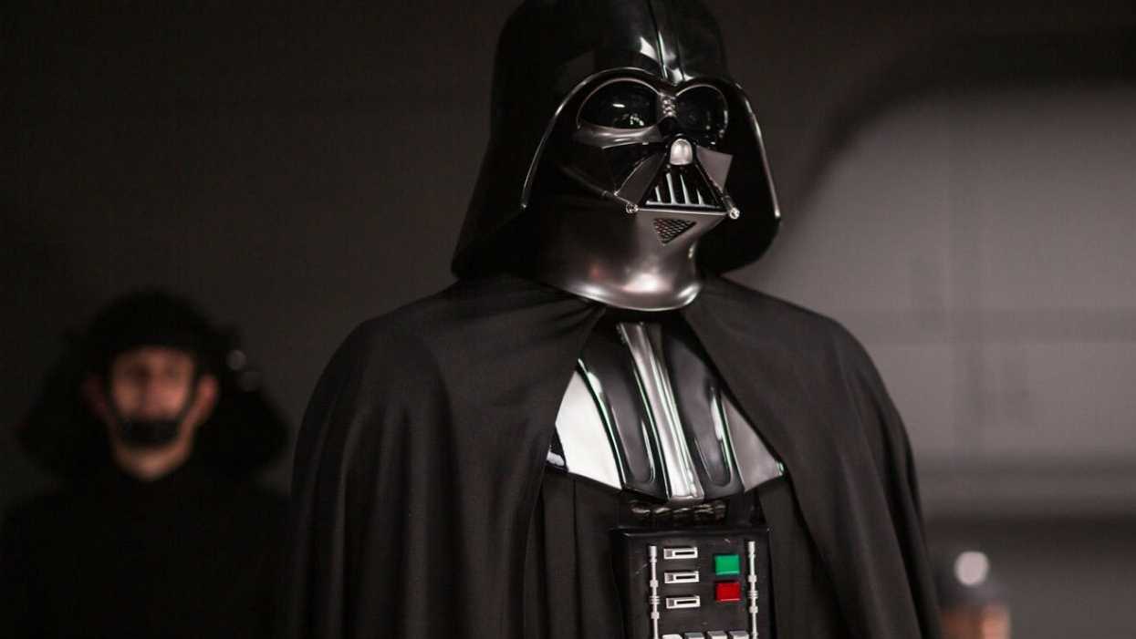 Darth-vader-in-rogue-one-a-star-wars-story1