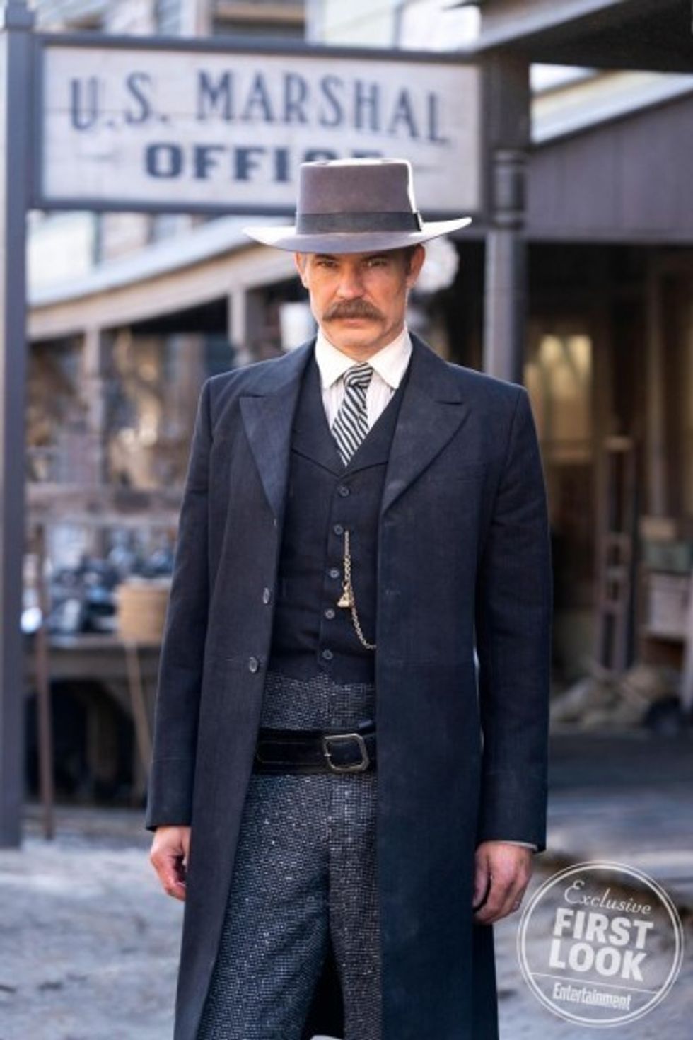 Deadwood-movie-timothy-olyphant-ew-400x600