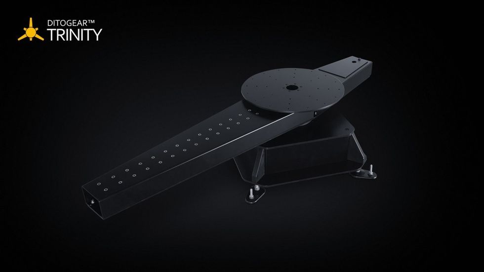 Ditogear-trinity-02-black