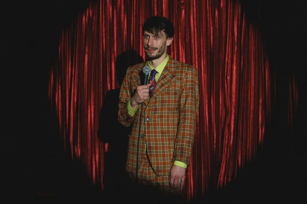 Editing the Rhythm of Comedy and Tragedy in 'Baby Reindeer'
